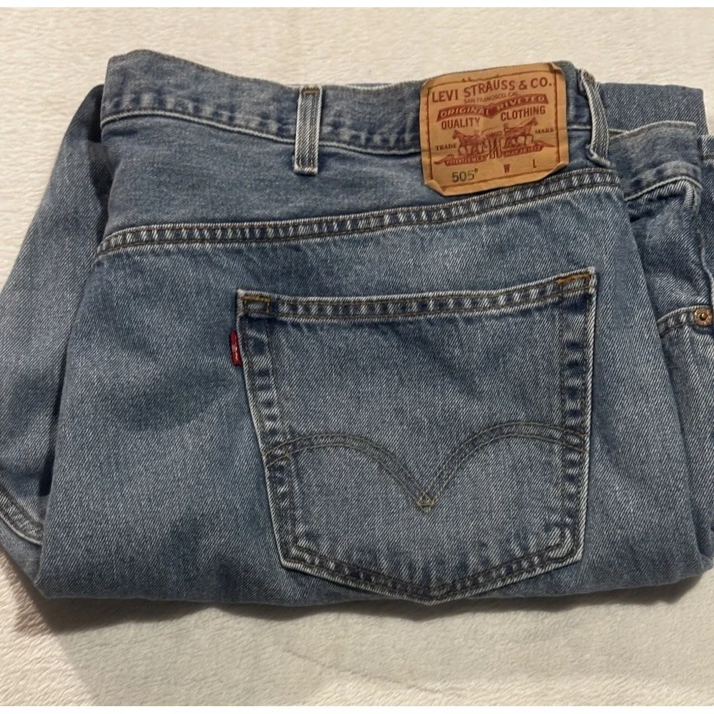 Vintage Levi's 505 Mens Jeans *52x31 Big & Tall‎ Med Wash Straight Leg Y2K